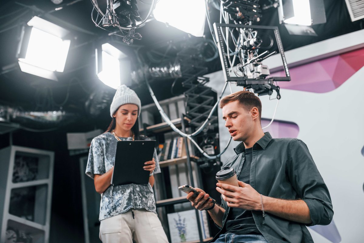 AI in Film & Entertainment: How AI is Optimizing Workforce Management on Set
